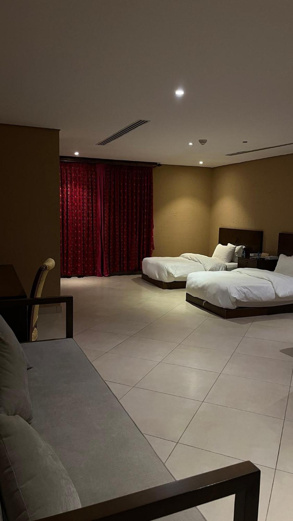 Al Malfa Resort Unaizah Ngoại thất bức ảnh