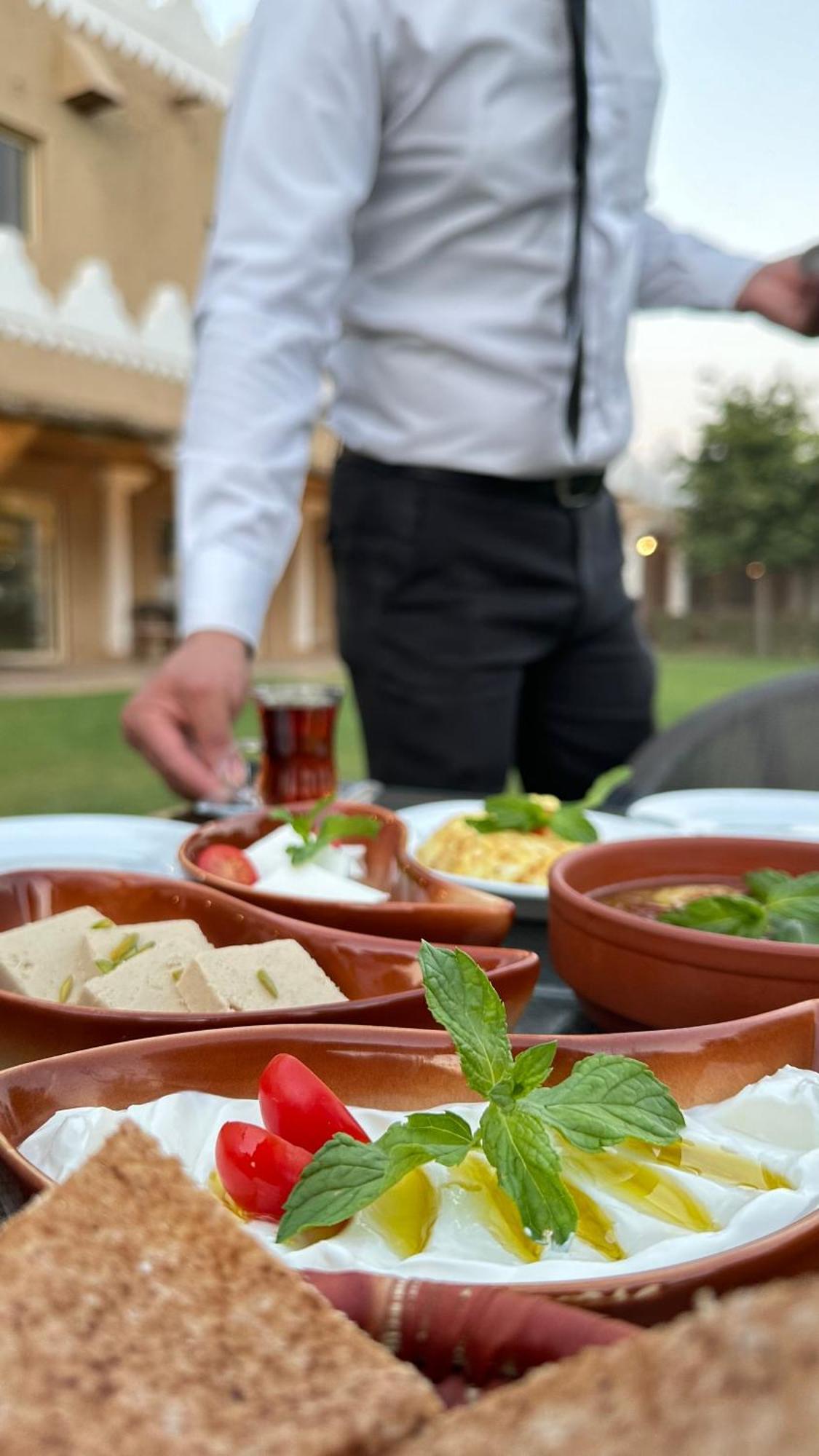 Al Malfa Resort Unaizah Ngoại thất bức ảnh