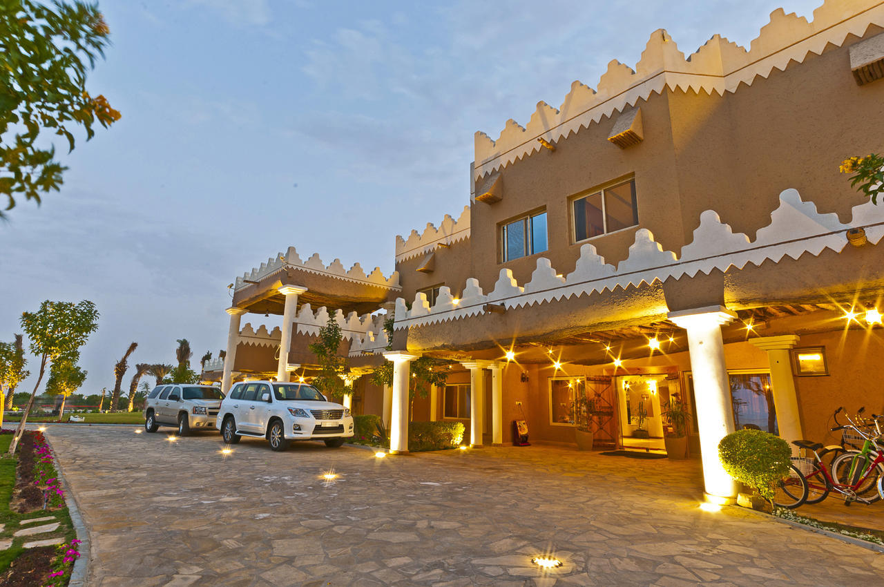 Al Malfa Resort Unaizah Ngoại thất bức ảnh
